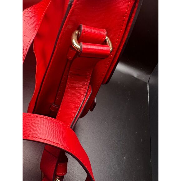 Vince Camuto Red Crossbody - Picture 9 of 9